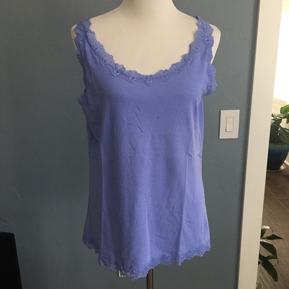 Lace trimmed tank